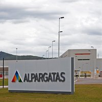 44% stake in Alpargatas sold for over 720 million US dollars