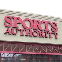 Dick's Sporting Goods buys Sports Authority name