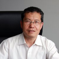 Su Chaoying, President of the China Leather Industry Association, live on World Footwear