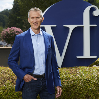 Steve Rendle to become new VF CEO 