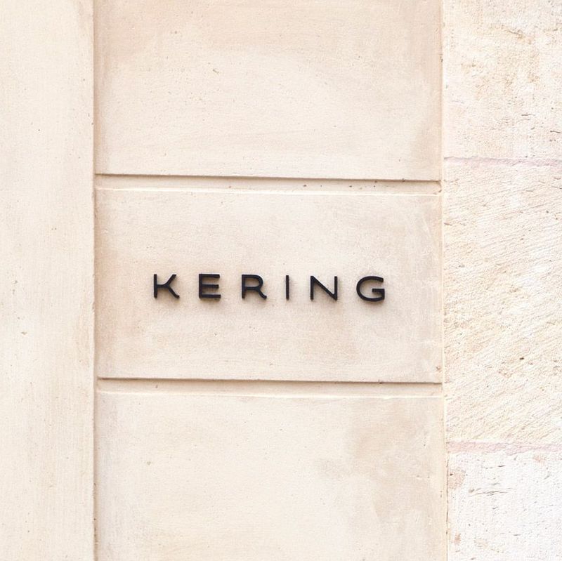 Kering donates 2 million euros to hospitals Kering donates 2 million euros to hospitals