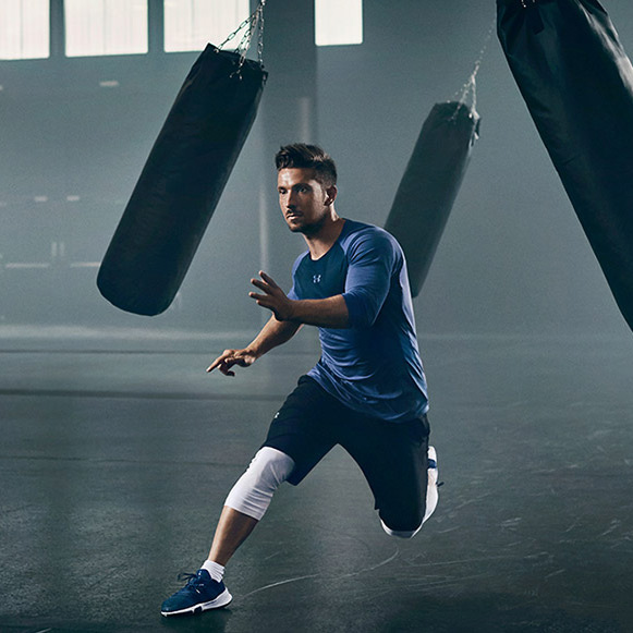 Under Armour with flat quarter's revenue