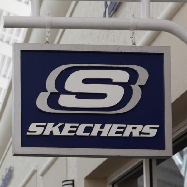 Skechers with record quarter sales