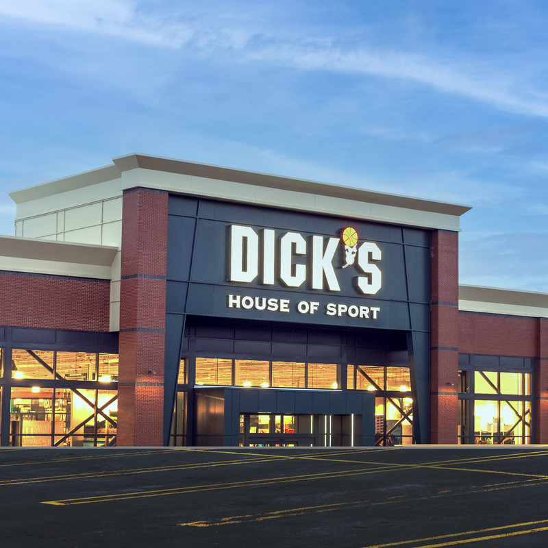 Dick's Sporting Goods with record results