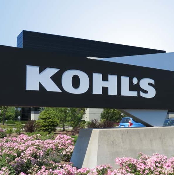 Kohl's expects sales to increase by two digits in 2021
