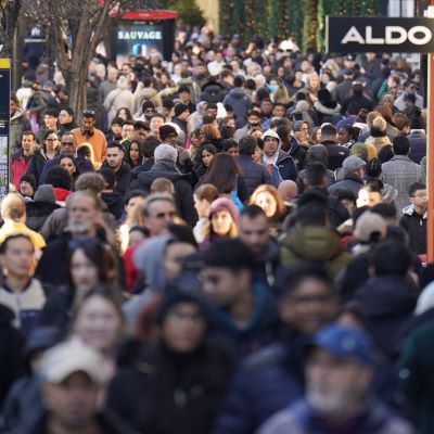 UK Boxing Day footfall declines by 15.3% over pre-pandemic levels