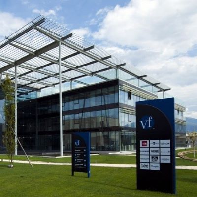 VF Corp cuts full year outlook but outlines long-term growth strategy VF Corp cuts full year outlook but outlines long-term growth strategy