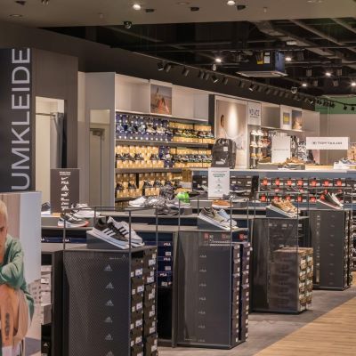 Deichmann reports record 2023 revenue 