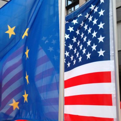 Trump threatens to impose a 50% tariff on EU goods Trump threatens to impose a 50% tariff on EU goods