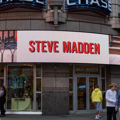Steve Madden projects fourth quarter rebound