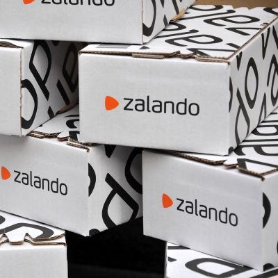 Zalando maintains growth, narrows full-year outlook