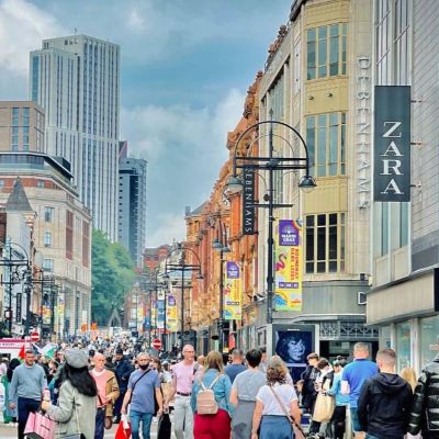 Early Easter boosts UK retail sales but clothing and footwear lag