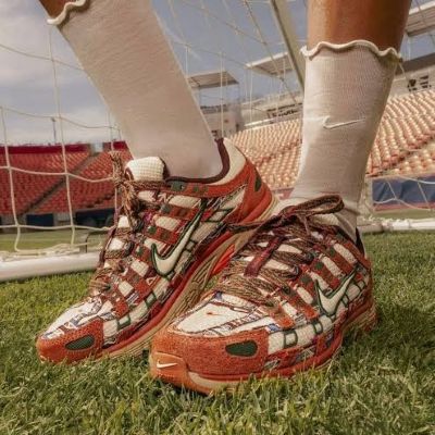 Nike posts first-quarter revenue decrease