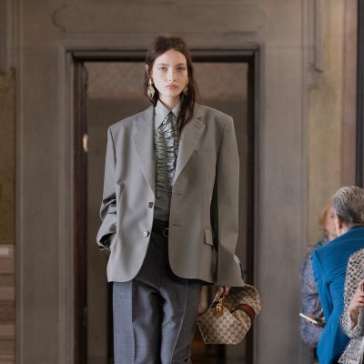 Kering returns to growth