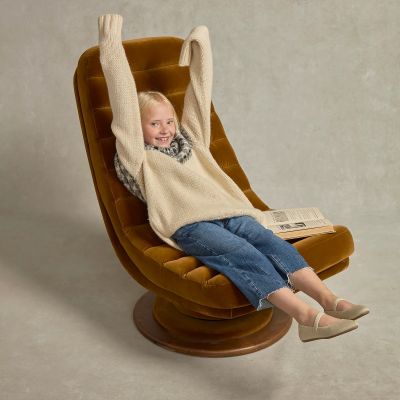 Aerosoles expands into new product categories