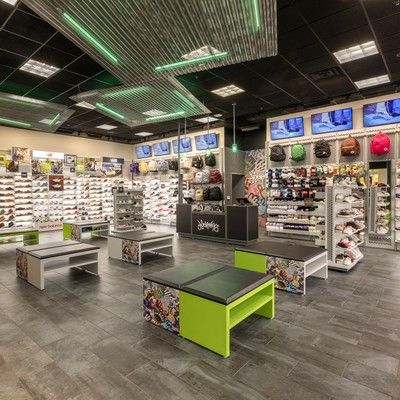 Genesco raises full-year earnings guidance