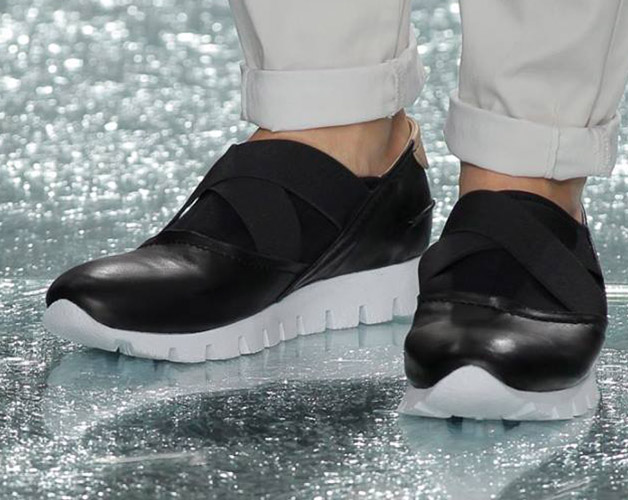 Footwear brands cat walking at Portugal Fashion - Dkode Footwear brands cat walking at Portugal Fashion - Dkode